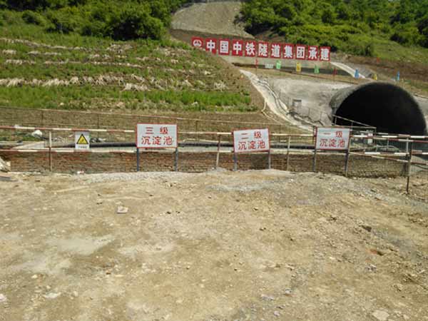 輸水隧道供、排水工程