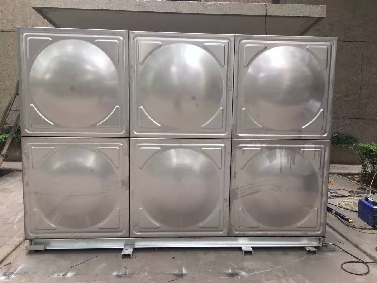 不銹鋼水箱 不銹鋼水箱